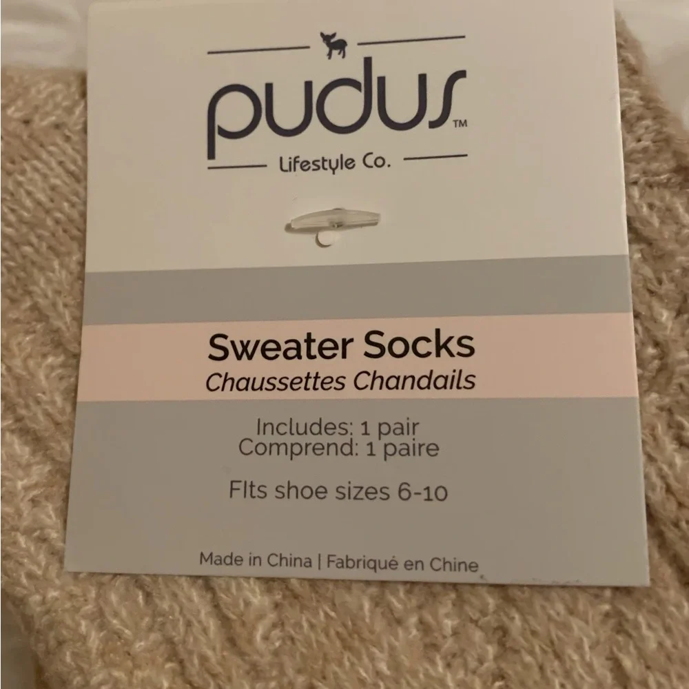 PUDUS ladies 99% soft poly tan color Sweater socks NWT size 6-10