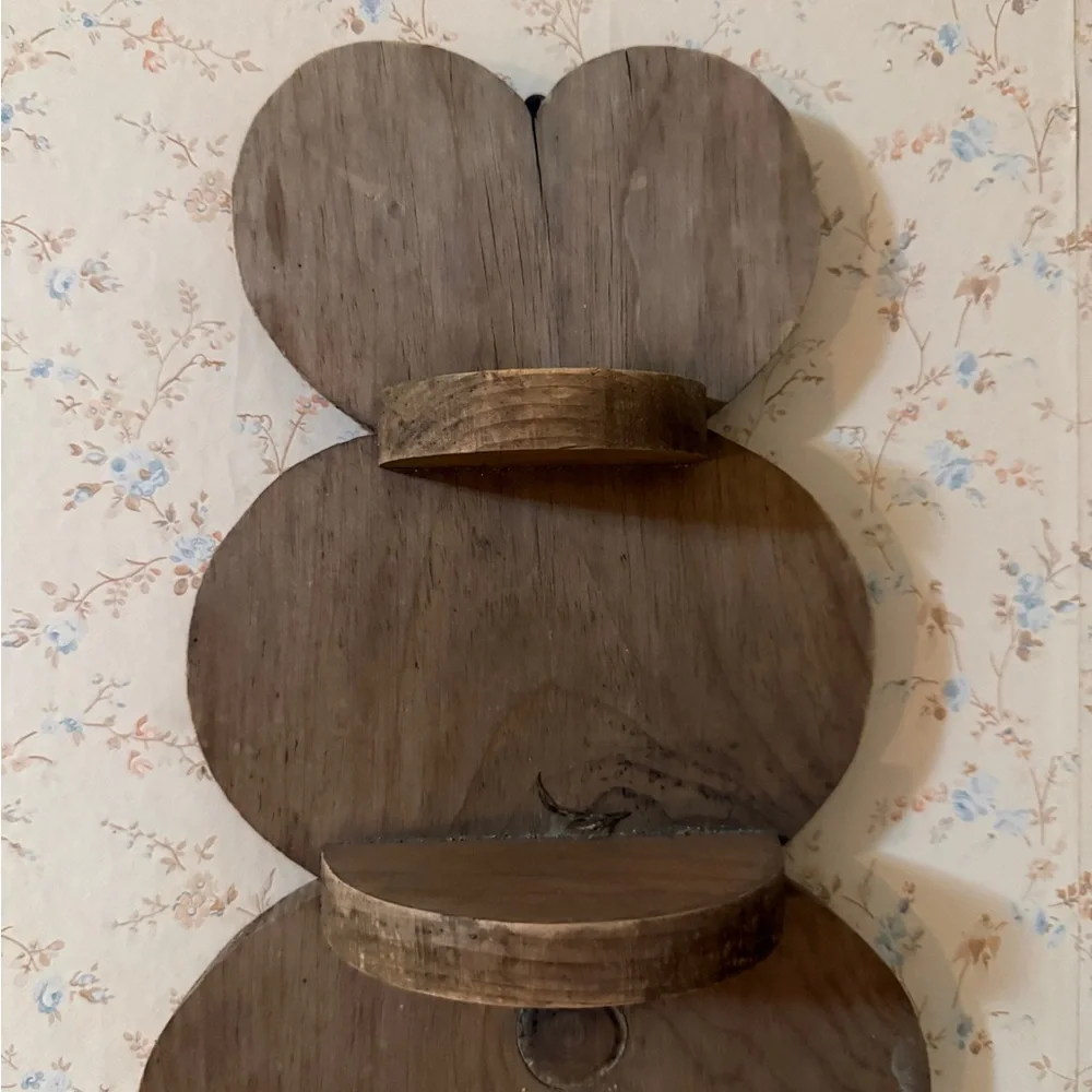 Old Heart Shelf