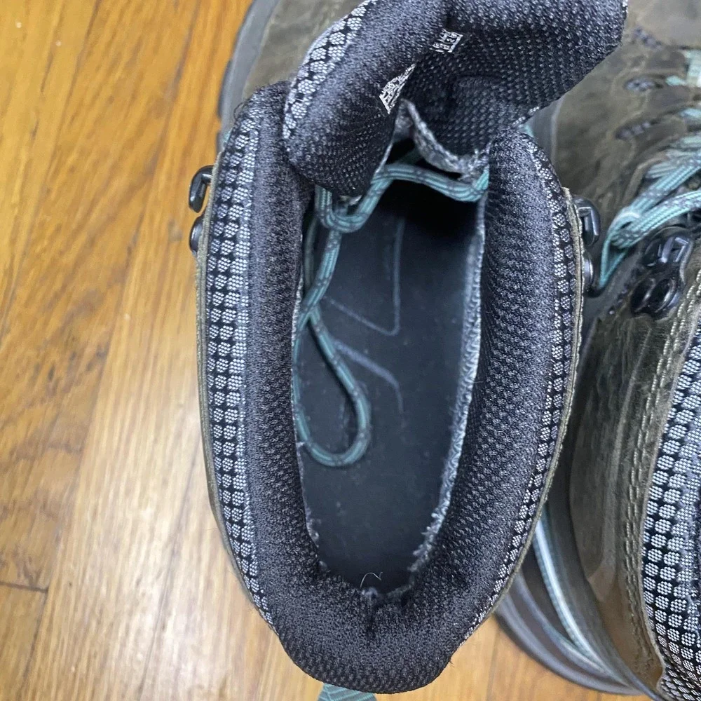 KEEN Winter Hiking Boots Womens Size 7 Brown Waterproof Ankle Lace Up KEEN.DRY