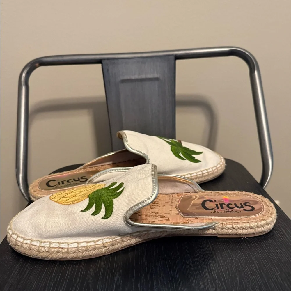 Circus by Sam Edelman,  Leanne Pineapple Espadrille Slides, Sz. 9
