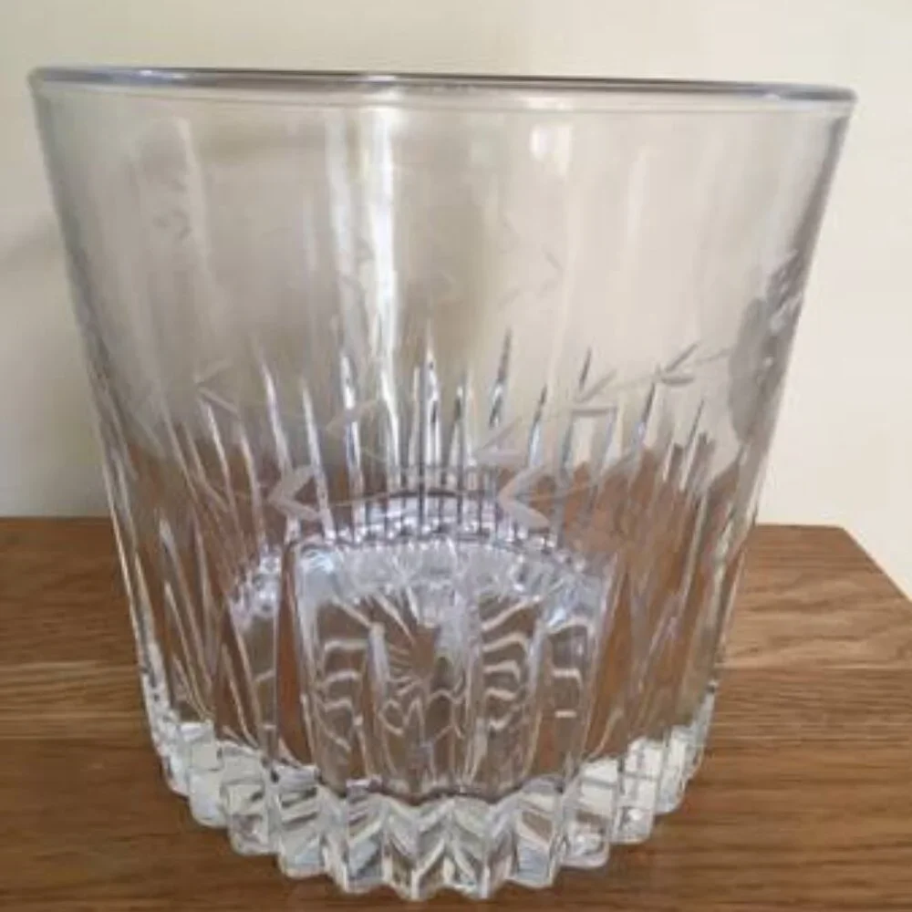 Vintage 1974 Princess House heritage ice bucket etched floral design