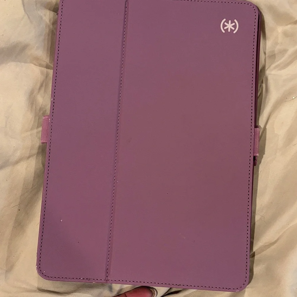 speck stylish durable