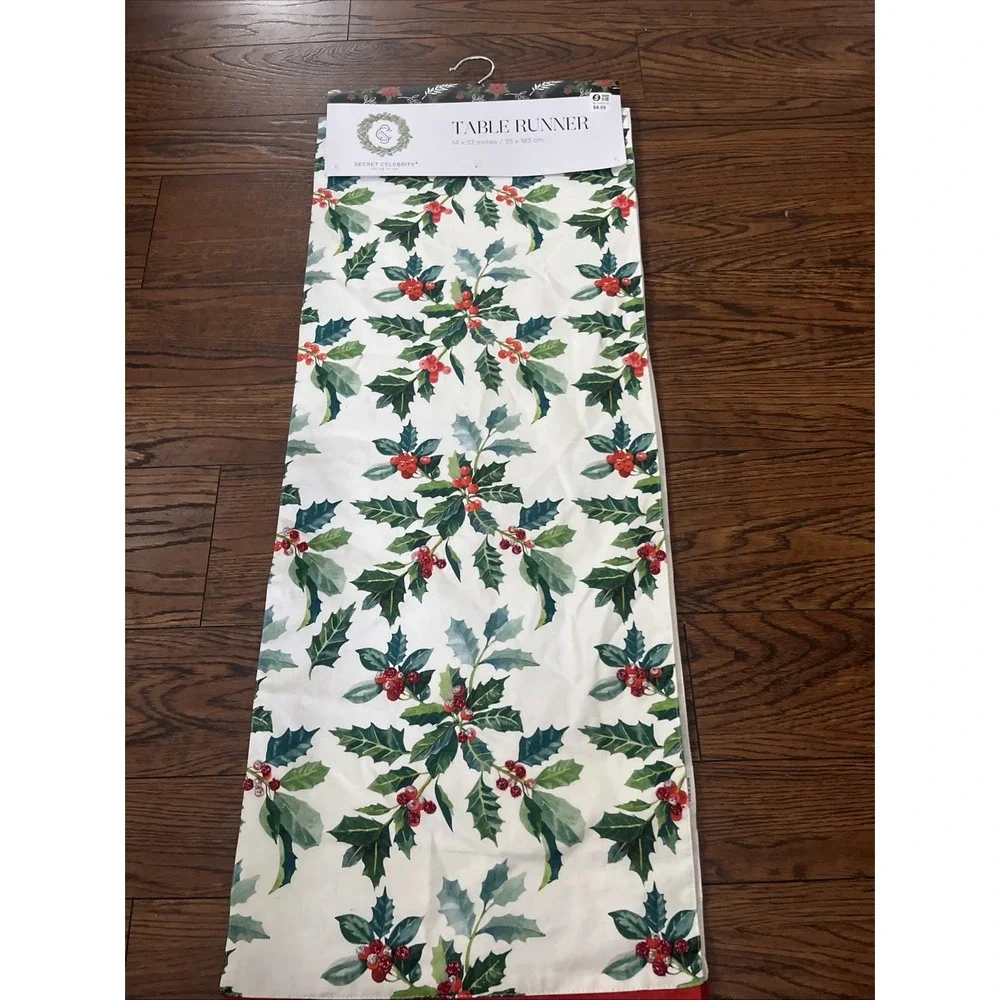 Secret Celebrity Table Runner Christmas Holly Red Green Embroidered 14