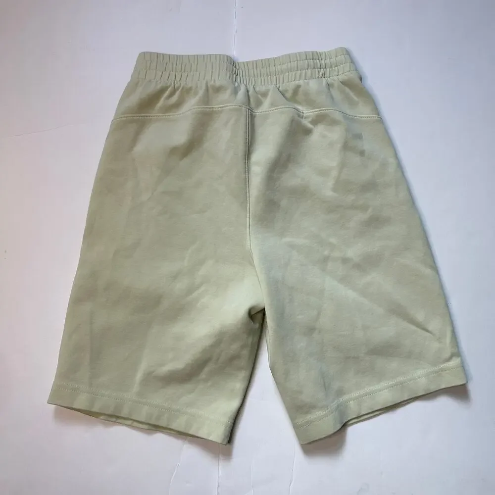 Old Navy keep them