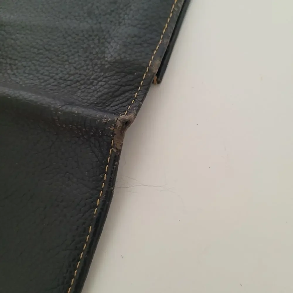 Dunhill side tears