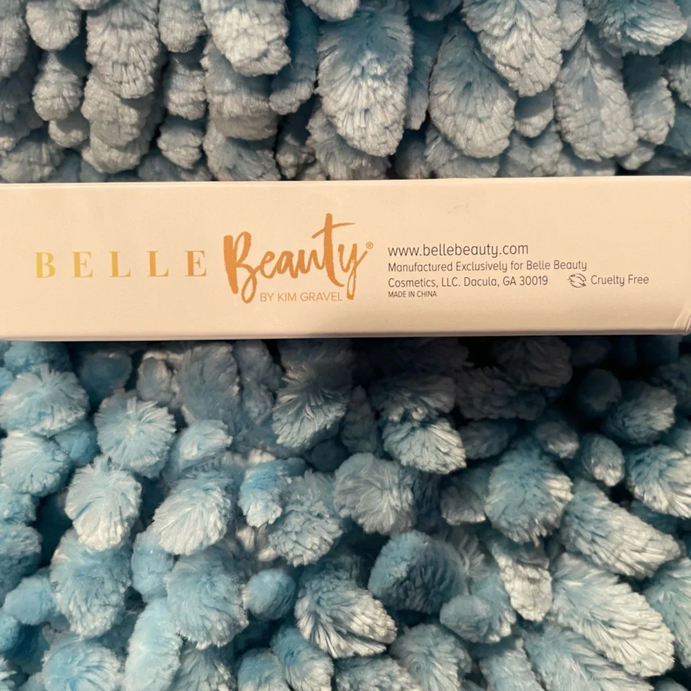 Belle by Kim Gravel achieve flawless