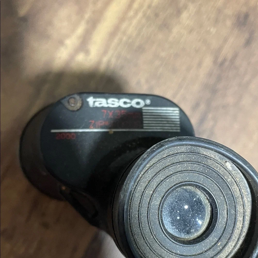 Tasco Binoculars 2000, 7 x 35mm, Zip Focus