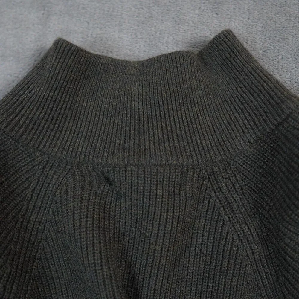 Banana Republic Medium Men's Half-Zip Sweater Large Gray Ribbed‎ Elbow Patch