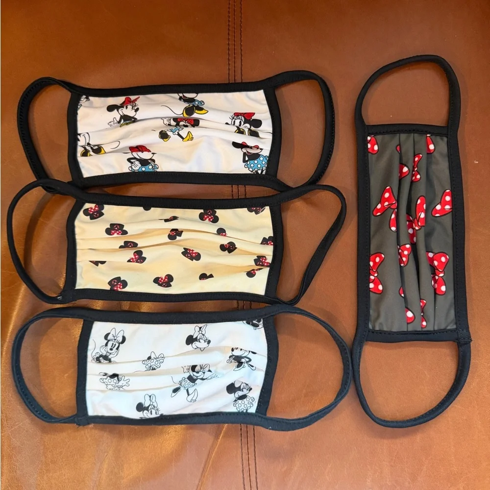 New Disney Kids Face Mask Set - Black, White, Red Large