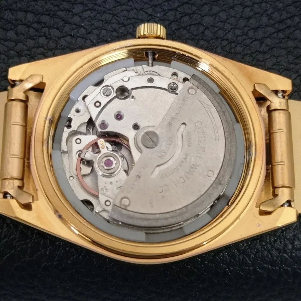 Vintage 1984 Citizen Automatic Mens Gold Watch W/daydate & Black accents