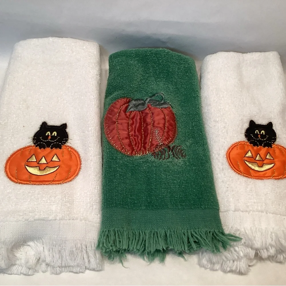 Lot Of 7 Vintage Holiday Appliqué Finger Towels Thanksgiving Halloween Easter