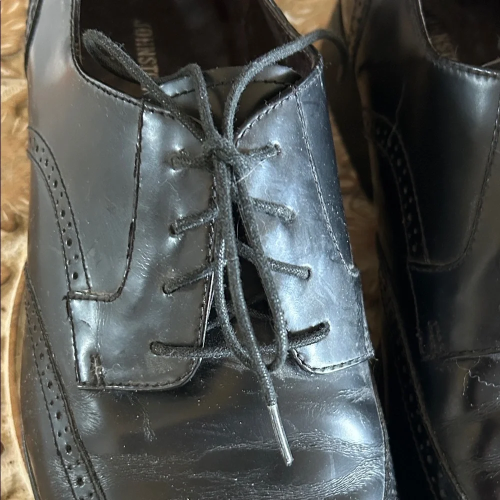 Johnston & Murphy sleek black