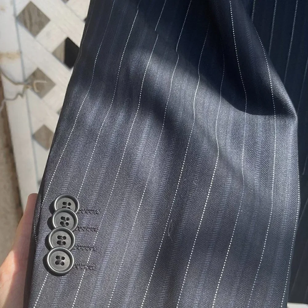 Ted Baker 93% wool