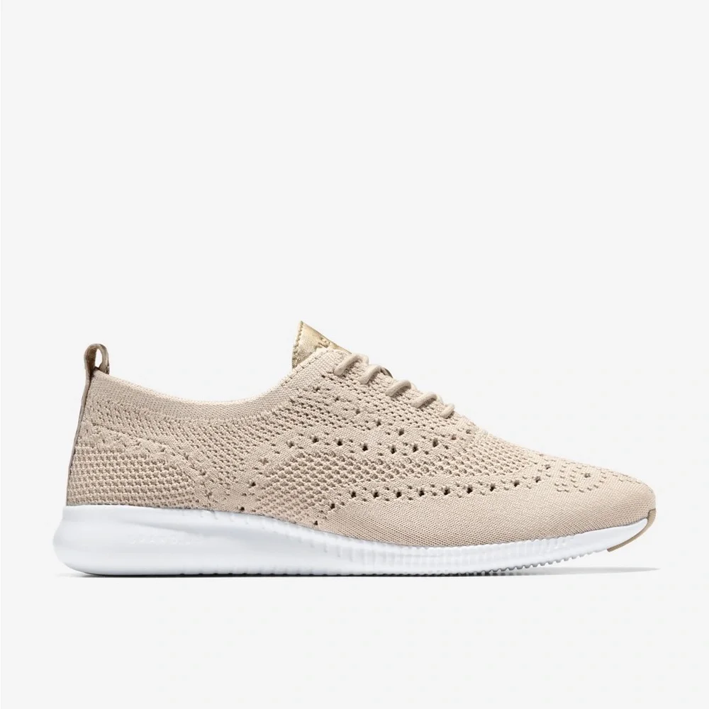 Cole Haan elegant knit
