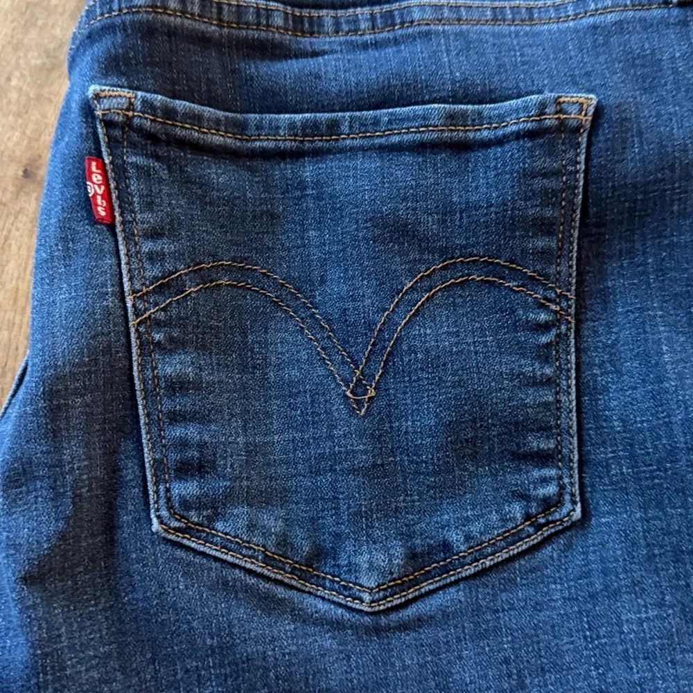 Levis jeans levi