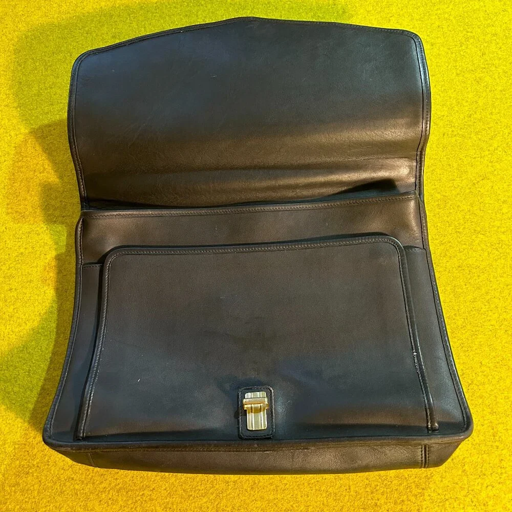 Coach vintage black