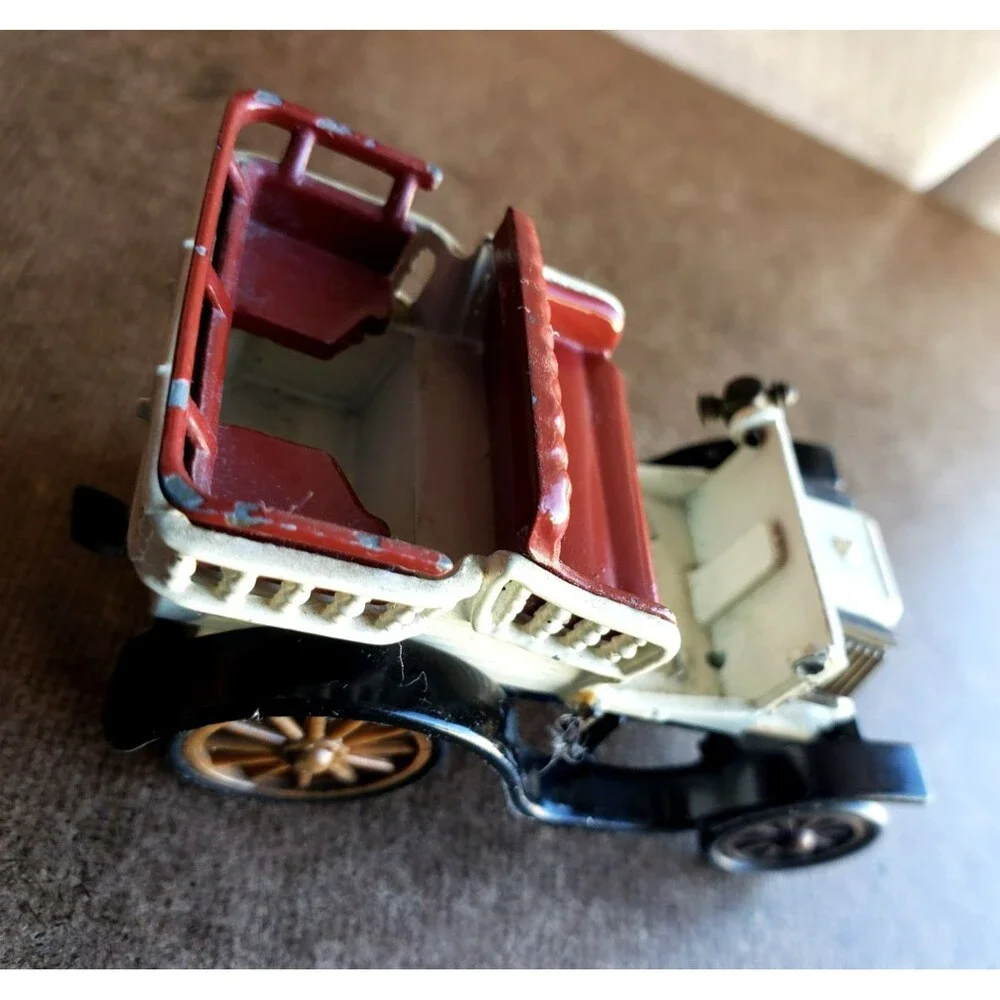 Vintage R.A.M.I By J.M.K. 1900 RENAULT TONNEAU White Freres MADE IN FRANCE 1:43