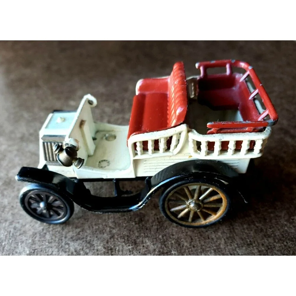 Vintage R.A.M.I By J.M.K. 1900 RENAULT TONNEAU White Freres MADE IN FRANCE 1:43