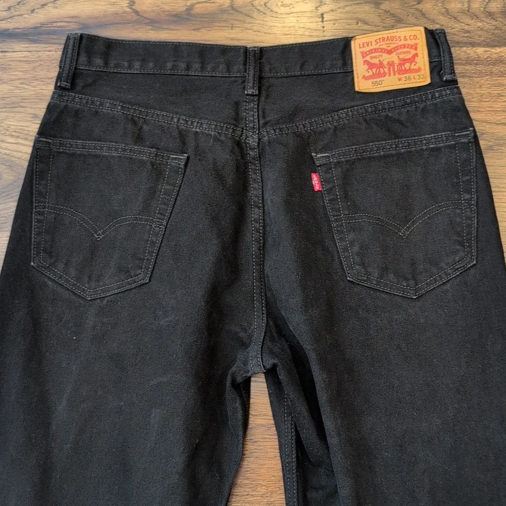 Levis excellent used