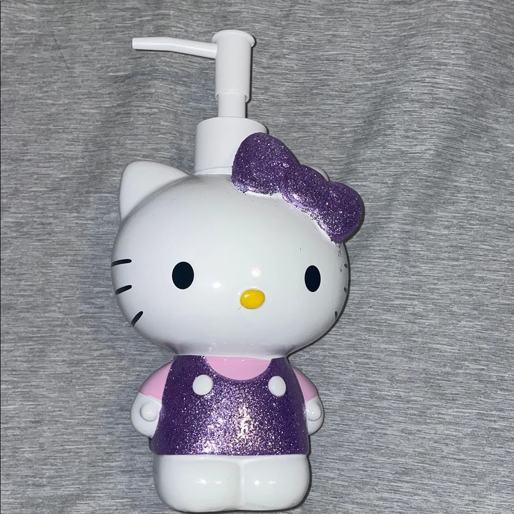 Sanrio Hello Kitty Purple and White Soap Dispenser