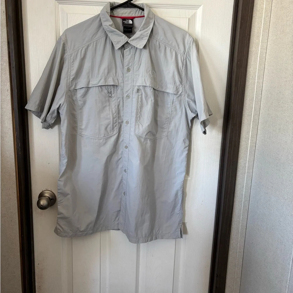 The North Face Men's Gray Button-Down Shirt
