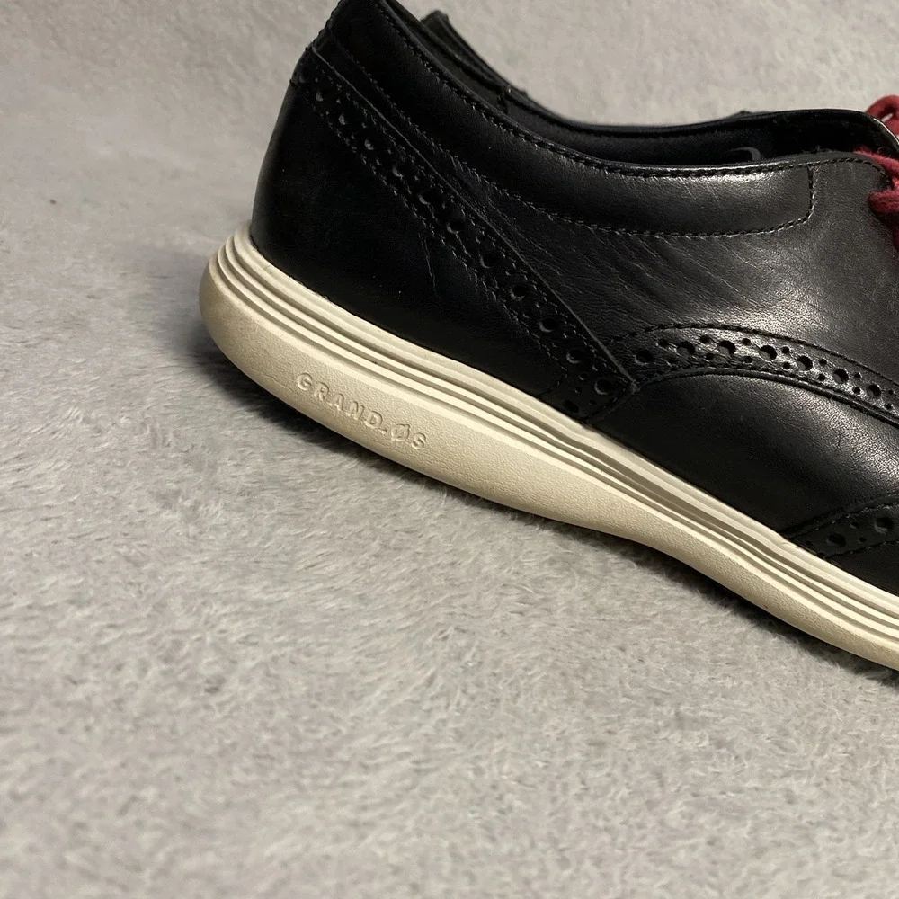 Cole Haan message scuffs