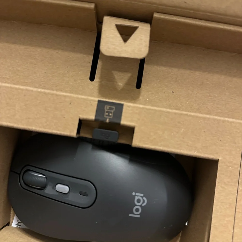 Logitech compact wireless