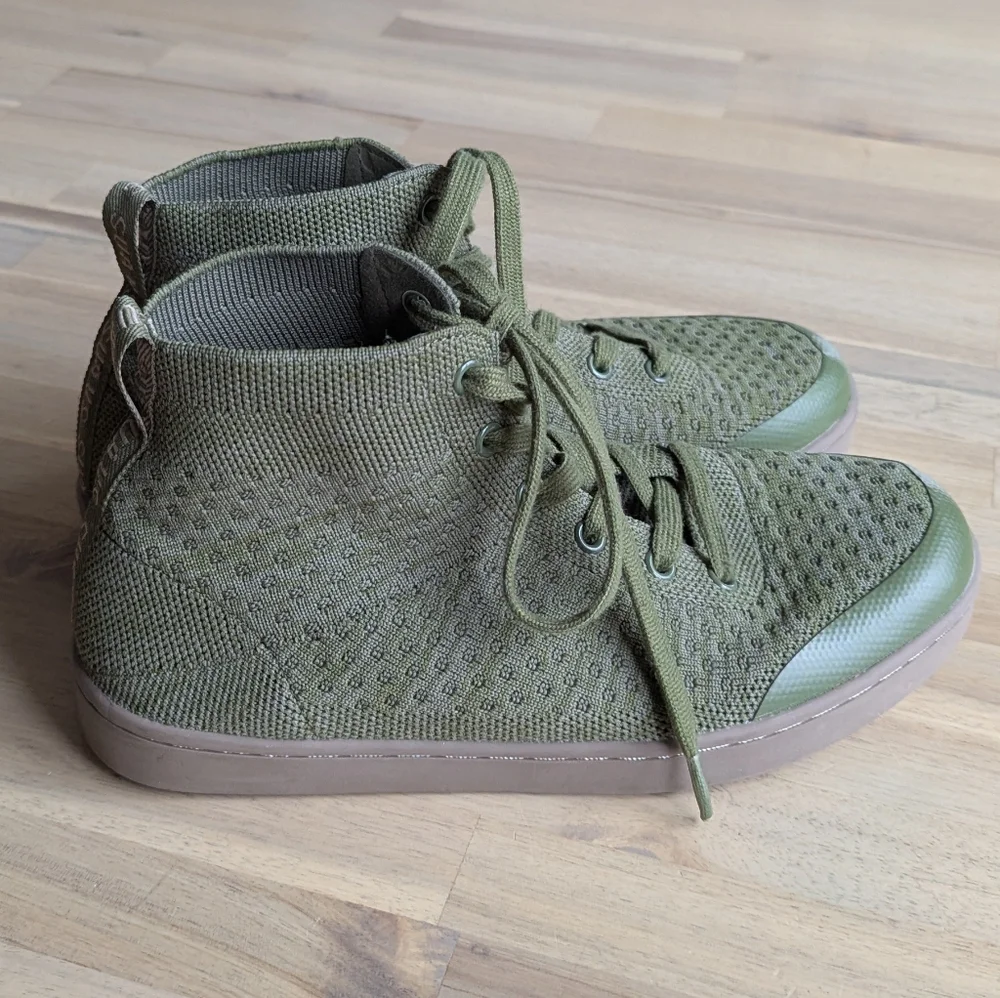 SUAVS - The‎ Legacy (Sz Men's 5, Women's 7)