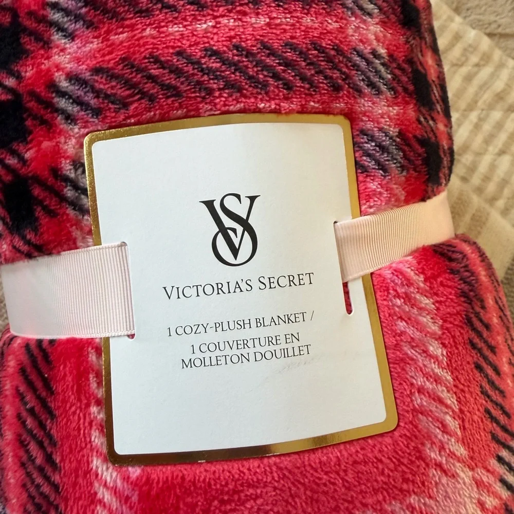 Victorias Secret snuggle style