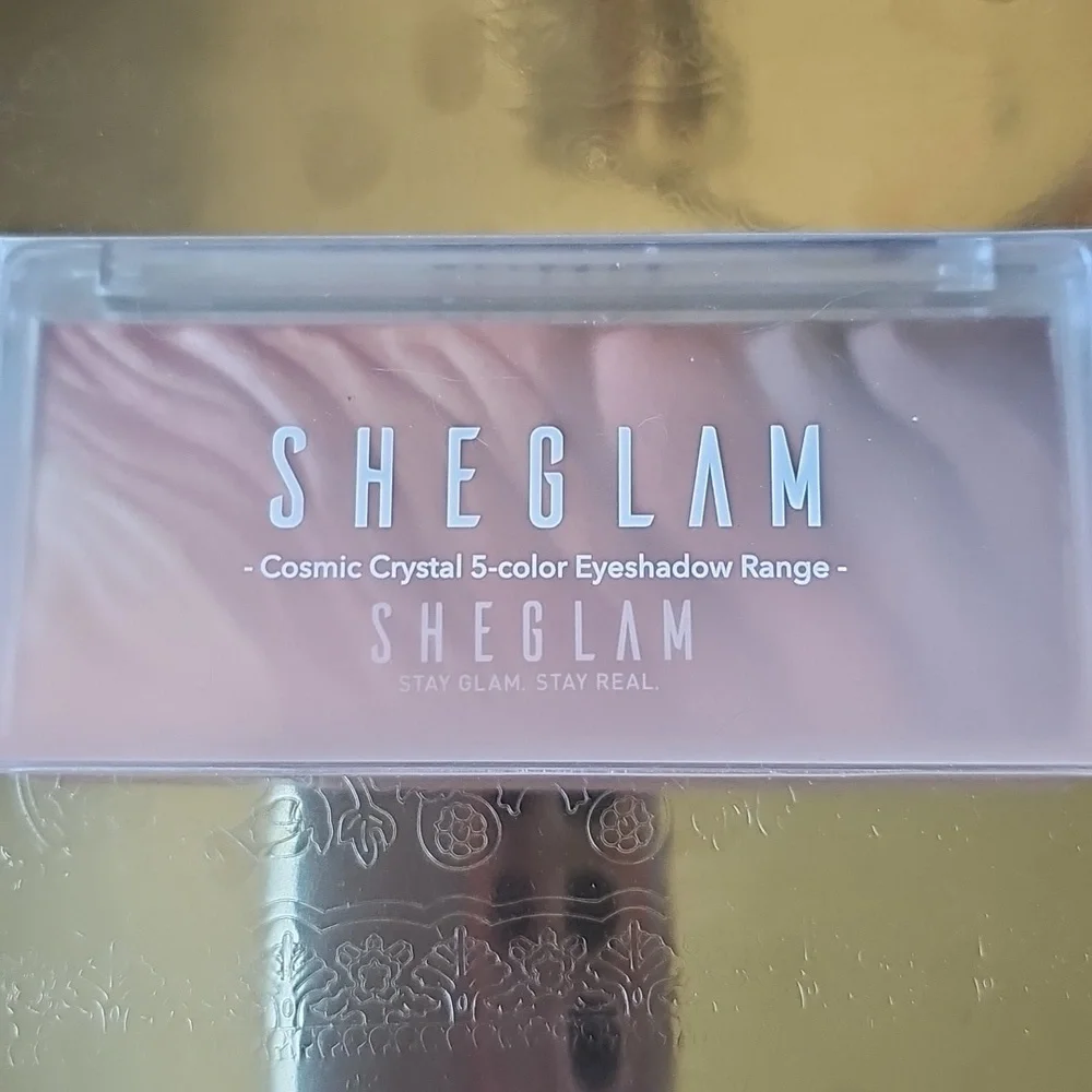 Sheglam discover palette