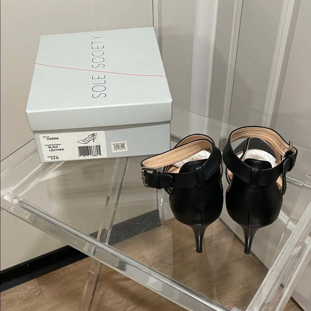 Sole Society chic black