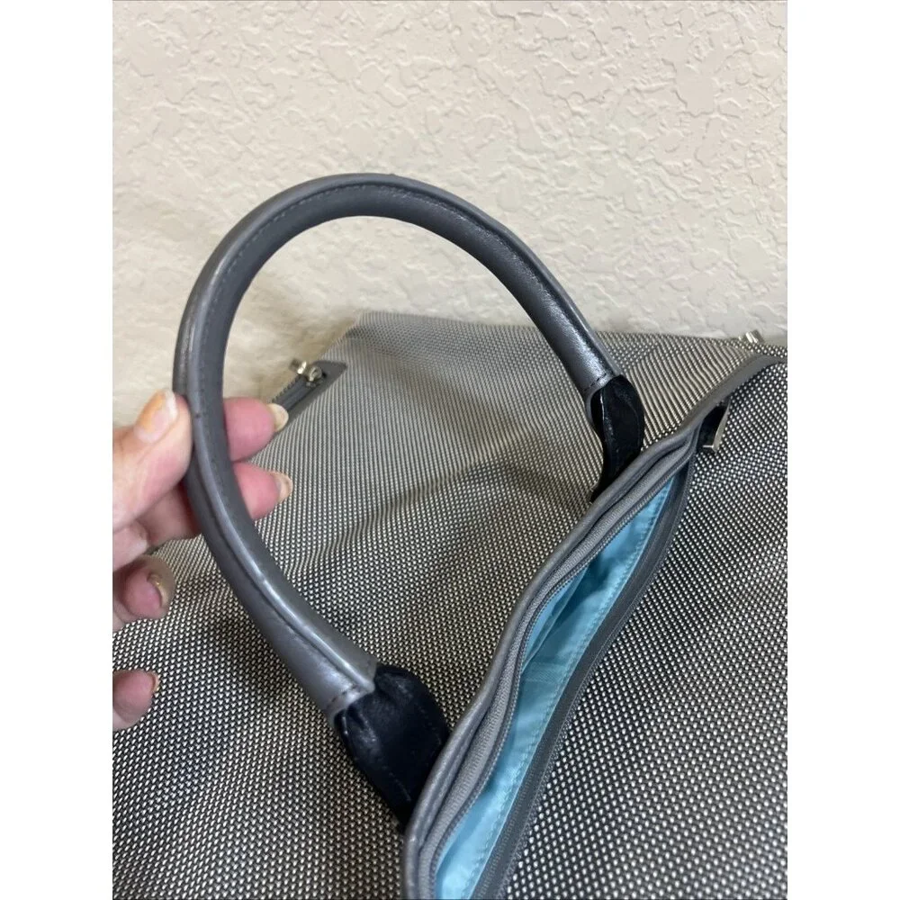 Tumi connect partitions made