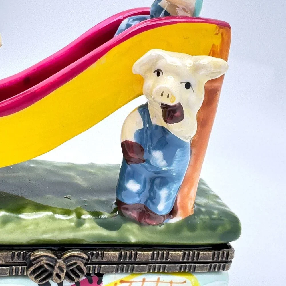 The Three Little Sliding Pigs Hinged Trinket Box Piglet Figure 2 3/4