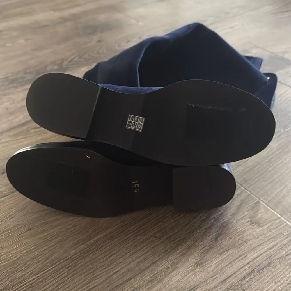 Stuart Weitzman brand new