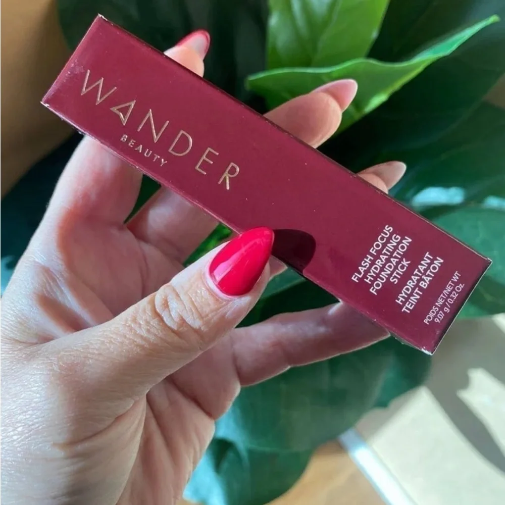 Wander Beauty Flash Focus Hydrating Foundation stick (Deep) Tan new in box