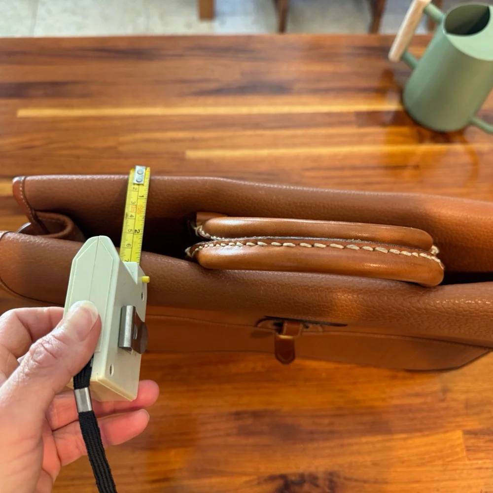 Dooney & Bourke this elegant