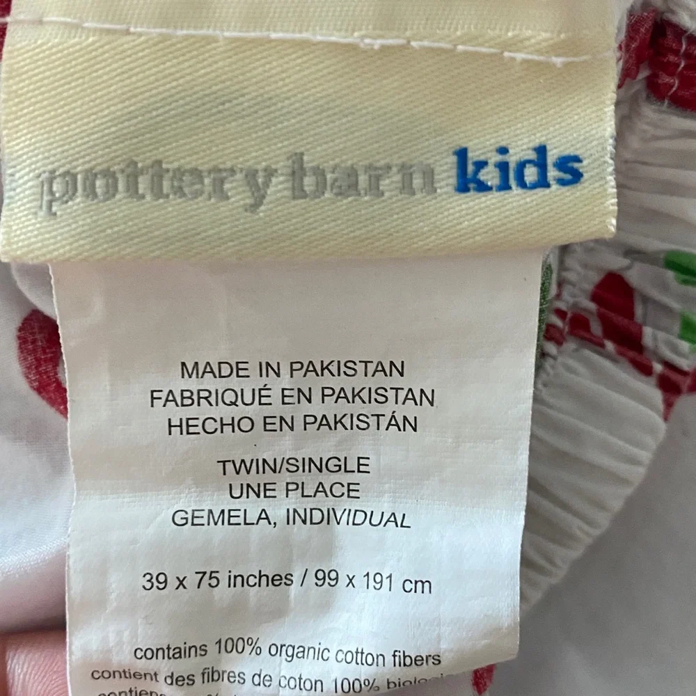Pottery Barn Kids charming quilt
