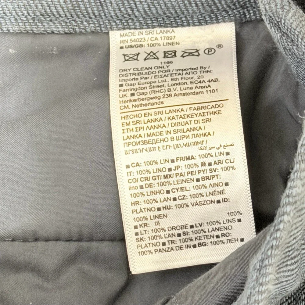 Banana Republic versatile banana