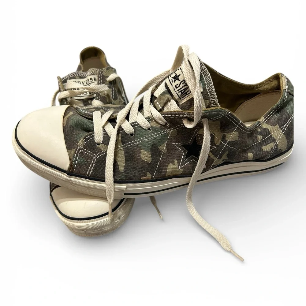 Converse Green Camouflage Sneakers