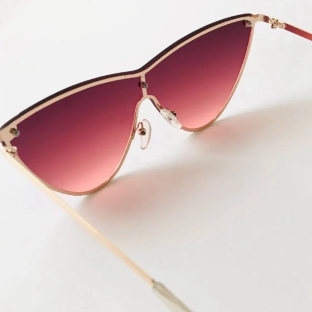 Forever 21 details forever