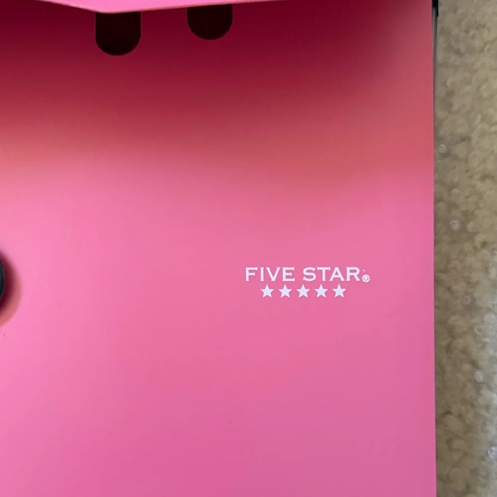 Expandable Pink and Blue Sleeves for Filing