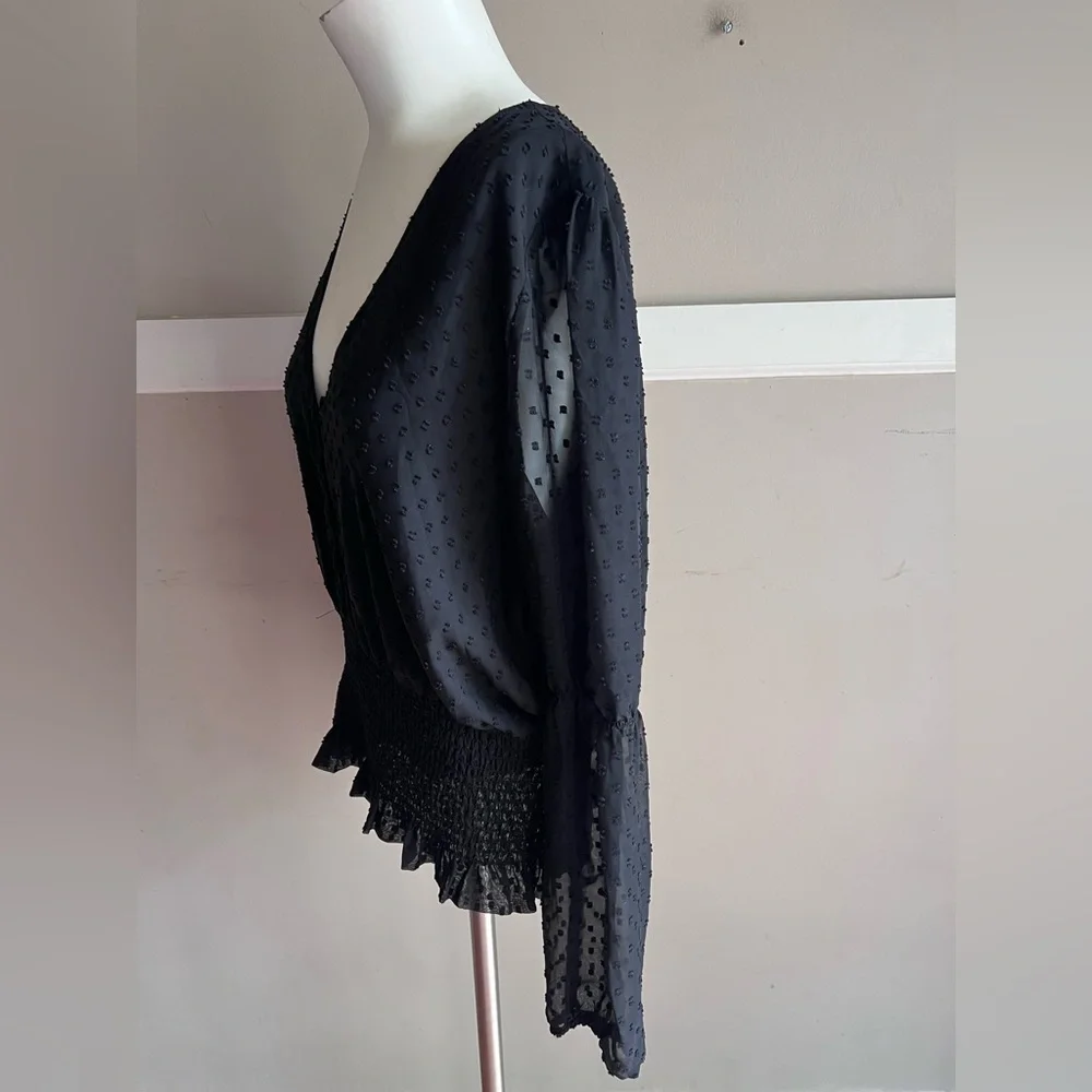 Q+A Los Angeles elegant black
