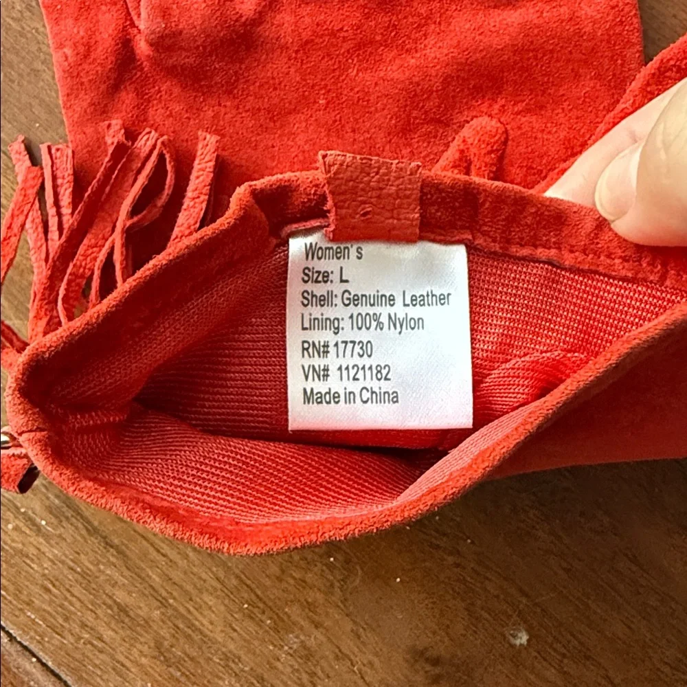 N/A elegant red