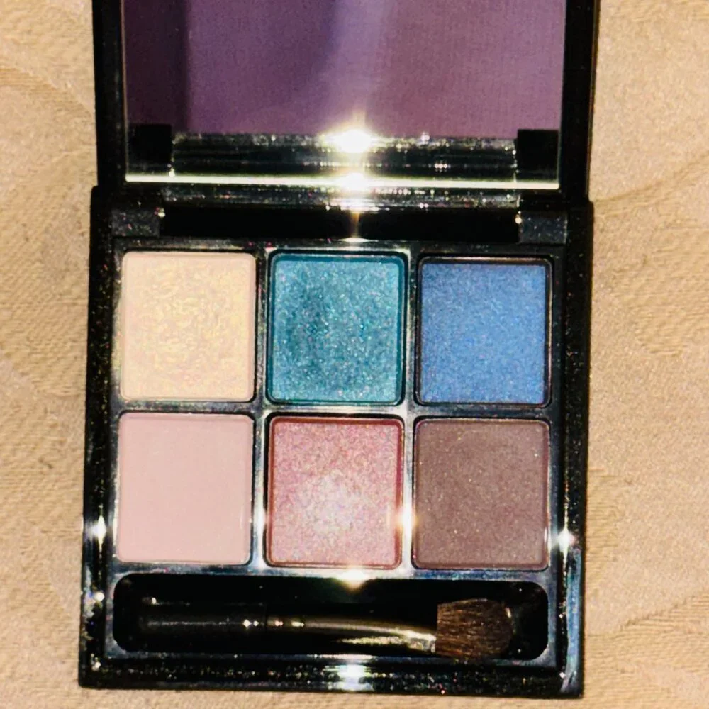 MAC Cosmetics limited edition