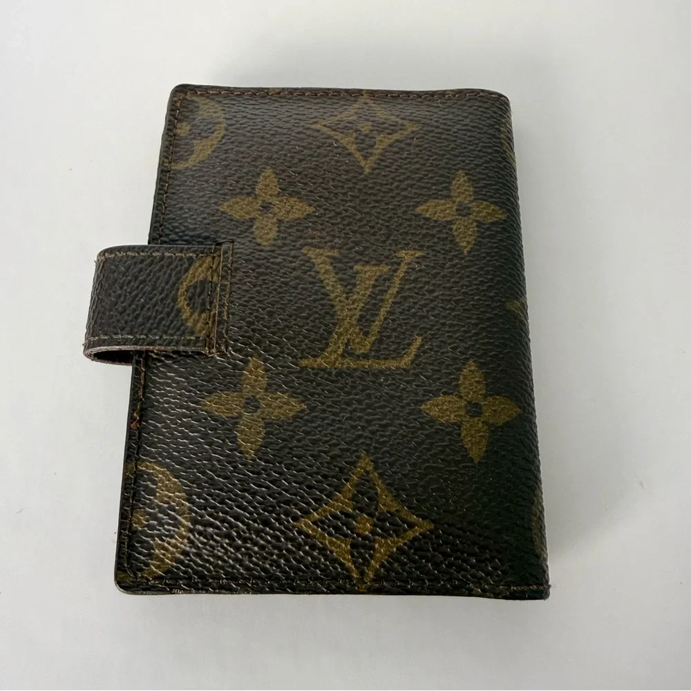 Louis Vuitton vintage unisex wallet Authentic