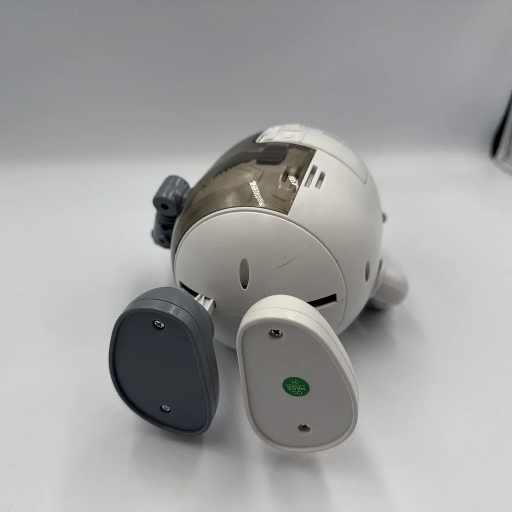 T-1 Interstellar Cat Robot Plays Music And Dances Obstacle Avoidance