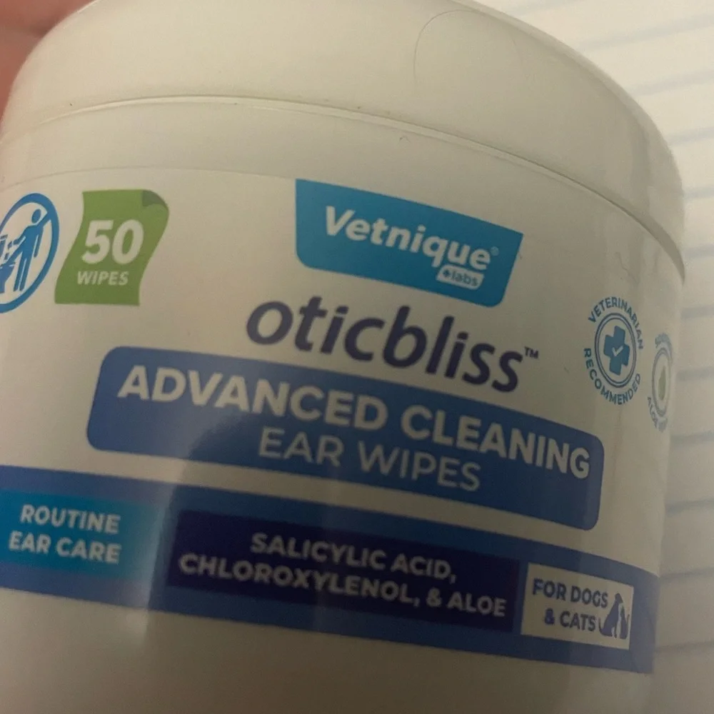 New unopened Oticbliss Ear Wipes Advanced Cleaning for dogs - White