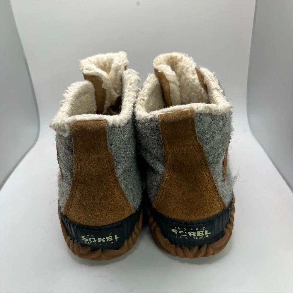 Sorel kids out