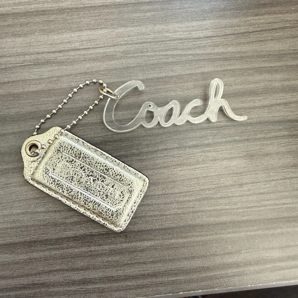 Coach authentic poppy