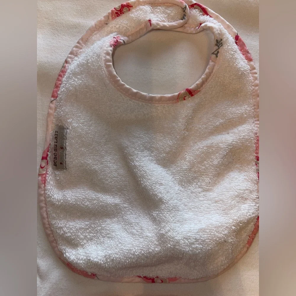 4 Bibs ~ Pink and White (Burt’s, Chick pea, Bebeaulait)